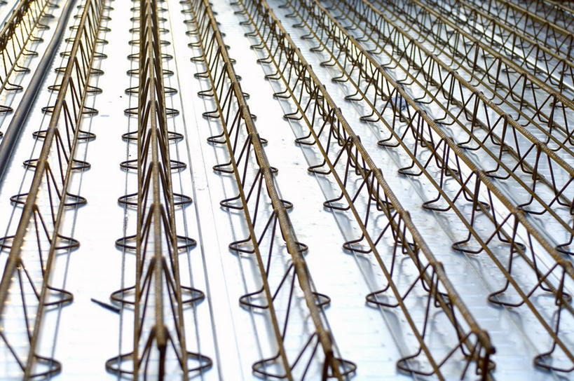 无人,横图,俯视,室内,白天,静物,一排,许多,整齐,并列,并排,钢材,材料,钢丝,很多,排列,建筑工地,钢筋,队列,钢条,平行,地盘,建筑地盘,施工地盘,彩图,高角度拍摄,工地