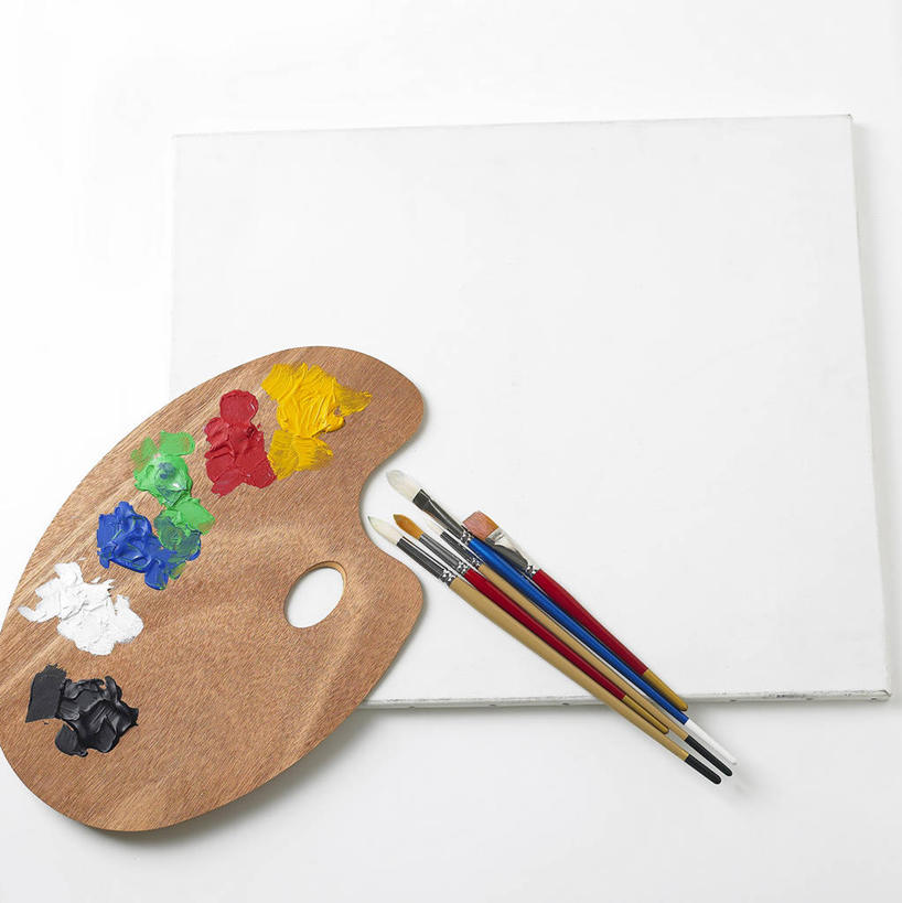 无人,竖图,俯视,彩色,室内,特写,白天,白色背景,静物,木制,笔,纸,办公用品,纸张,文具,画笔,木制品,学习用品,摄影,影棚,五颜六色,调色盘,颜料,文具用品,色彩斑斓,调色板,五彩缤纷,五彩斑斓,五光十色,画具,画纸,彩图,高角度拍摄,影棚拍摄,拍摄,铅画纸,素描纸