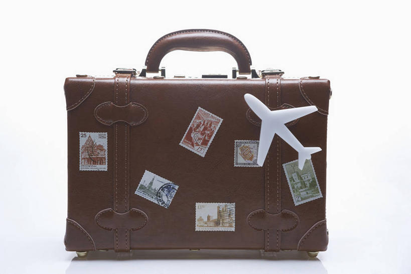 无人,横图,室内,特写,白天,白色背景,正面,飞机,静物,手提箱,阴影,反射,旅行箱,影子,交通,航空,一个,容器,行李箱,箱子,交通工具,运输,摄影,影棚,单个,模具,储藏,出差,证明,客机,储存,载具,邮票,邮政,彩图,影棚拍摄,旅行,拍摄,邮资凭证,贮存