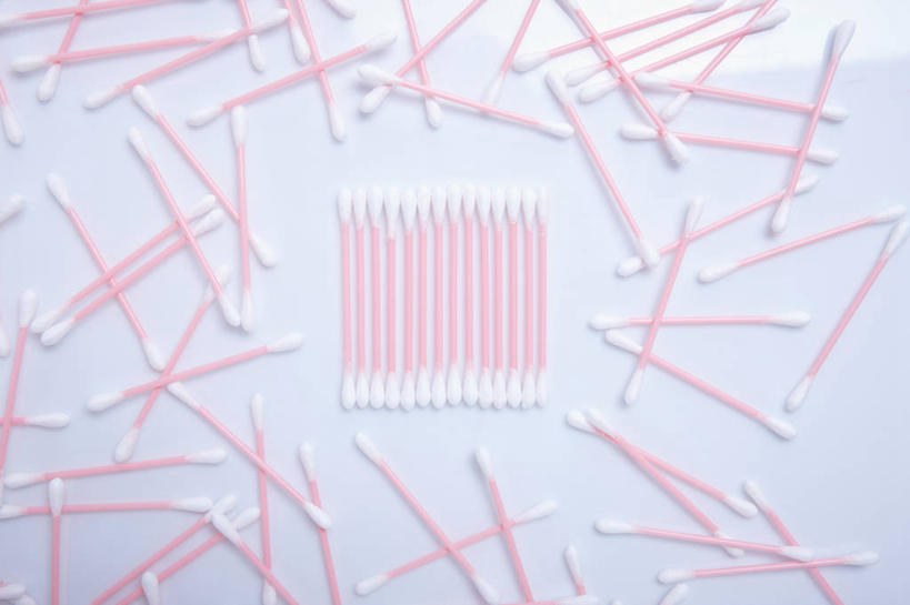 无人,横图,俯视,室内,特写,白天,白色背景,静物,许多,阴影,反射,影子,很多,排列,棉花棒,棉签,摄影,影棚,棉棒,摆列,擦拭棒,彩图,高角度拍摄,影棚拍摄,拍摄,布列,分列