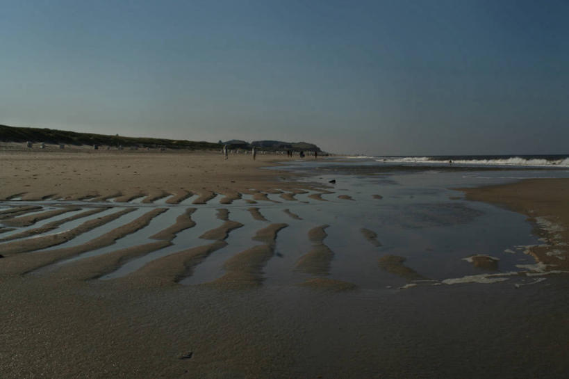 无人,横图,室外,白天,正面,旅游,度假,海浪,海洋,美景,沙滩,德国,欧洲,荷兰,阴影,光线,沙子,影子,海岸,景观,浪花,沙地,娱乐,蓝色,蓝天,天空,阳光,自然,海水,天,享受,休闲,景色,放松,晴朗,西欧,自然风光,海景,万里无云,德意志联邦共和国,荷兰王国,尼德兰王国,大海,风浪,海,海水的波动,海滩,近岸浪,涌浪,晴空,晴空万里,彩图,瓦登海