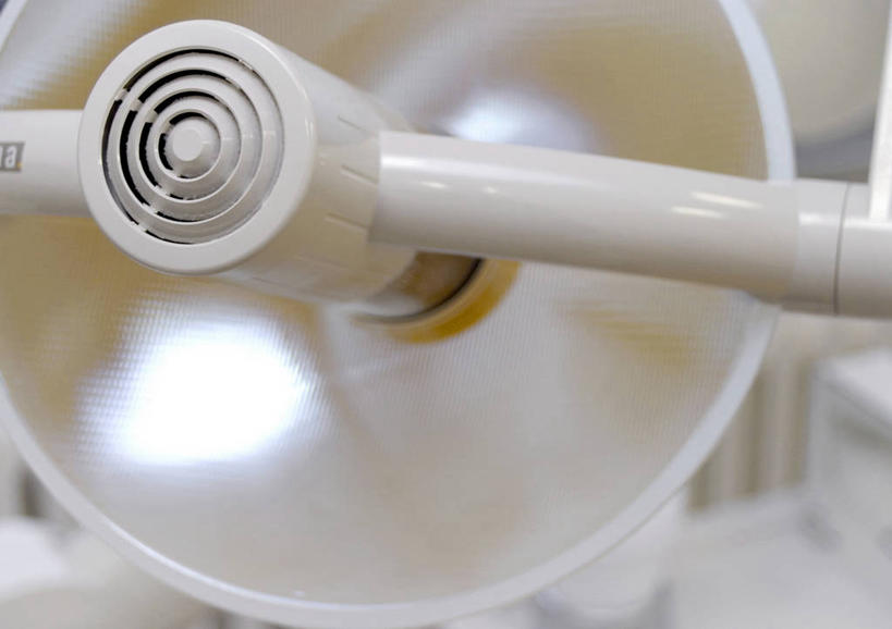 无人,医院,横图,室内,特写,白天,正面,静物,阴影,朦胧,模糊,反射,影子,医疗设备,医疗器械,医疗机构,彩图,病院,诊所