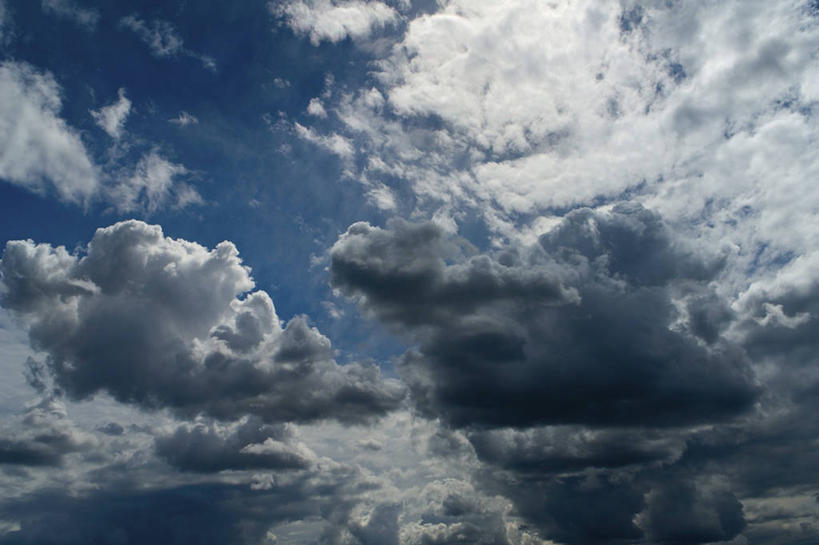 无人,横图,室外,特写,白天,仰视,美景,阴影,光线,影子,景观,乌云,云,阴天,云朵,云彩,天空,阳光,自然,天,景色,昏暗,阴沉,自然风光,彩图,低角度拍摄