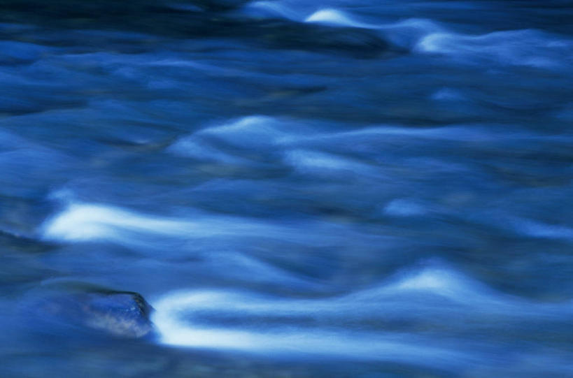 无人,横图,俯视,室外,白天,旅游,度假,河流,美景,水,奥地利,欧洲,飞溅,朦胧,模糊,溅,液体,河水,景观,水滴,水流,娱乐,水珠,自然,享受,休闲,景色,放松,喷洒,自然风光,中欧,奥地利共和国,施蒂利亚州,施泰尔马克州,彩图,高角度拍摄