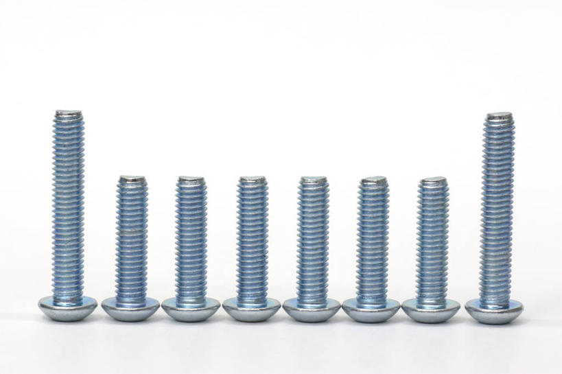 无人,横图,室内,特写,白天,白色背景,正面,静物,金属制品,一排,许多,连接,阴影,组合,整齐,反射,金属,工具,影子,很多,排列,白色,摄影,影棚,链接,五金,紧固,队列,拼接,拼凑,螺钉,拼合,凑集,聚合,撮合,链结,牢固,彩图,影棚拍摄,拍摄