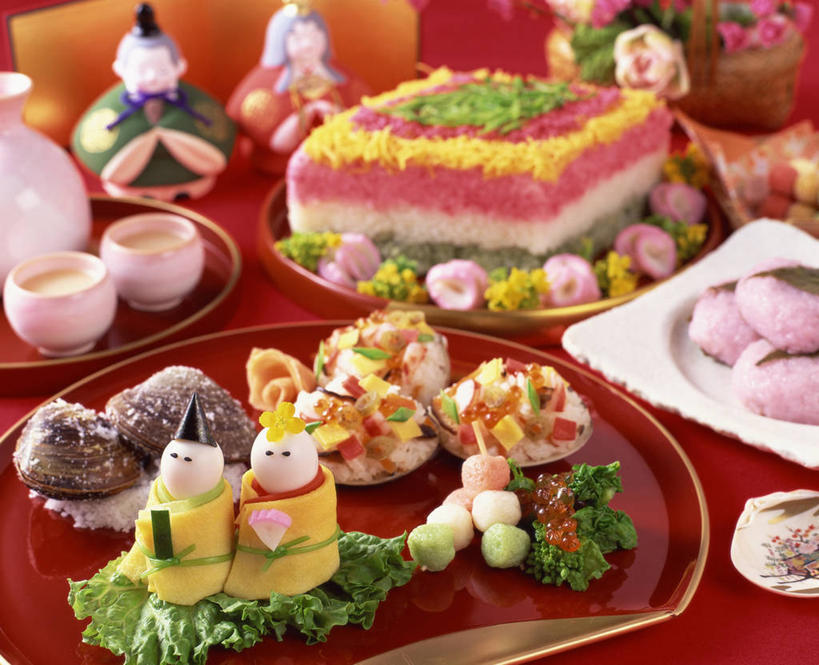 点心,无人,横图,俯视,室内,特写,白天,餐桌,桌子,蔬菜,餐具,雕塑,许多,阴影,节日,朦胧,模糊,庆祝,新鲜,艺术,装饰,反射,雕刻,雕像,碟子,盘,影子,年糕,甜点,甜品,很多,文化,糕点,盘子,工艺品,碟,甜食,祈祷,庆典,许愿,有机食品,绿色食品,餐台,纪念,祈求,美术,祭祀,镜饼,主题,陈列,功能,美学,女儿节,平安,彩图,高角度拍摄,雏祭,上巳,传统文化