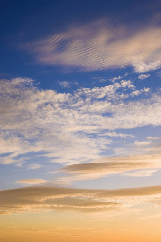 无人,竖图,室外,特写,白天,仰视,美景,日落,长野县,日本,亚洲,景观,晚霞,霞光,云,云朵,落日,云彩,白云,自然,黄昏,景色,彩霞,自然风光,东亚,本州,本州岛,日本国,中部地方,岐阜,岐阜县,长野,乘鞍高原,夕照,薄暮,夕阳,彩图,低角度拍摄,傍晚,斜阳