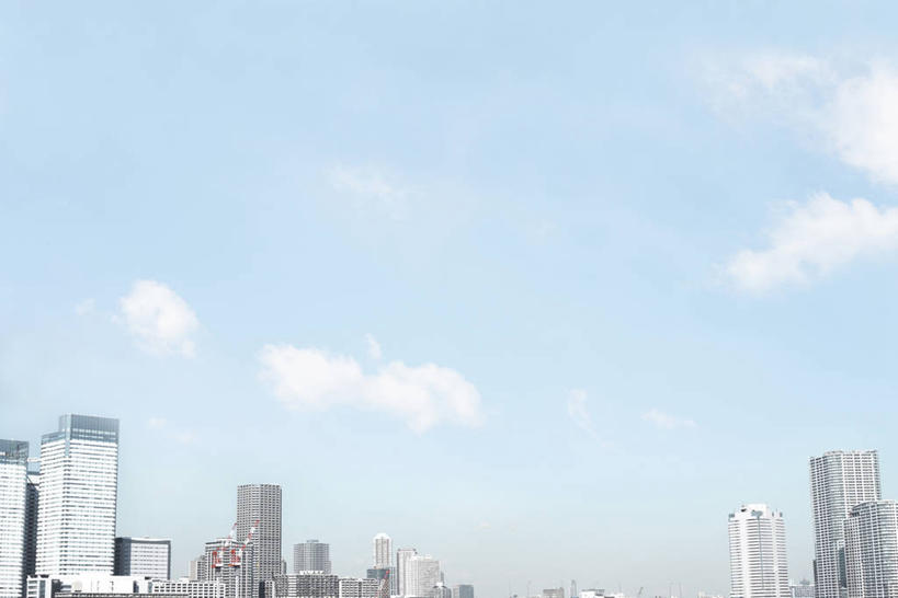 无人,高楼大厦,横图,室外,白天,仰视,度假,美景,城市风光,城市,大厦,建筑,摩天大楼,东京,日本,亚洲,阴影,光线,影子,景观,云,云朵,建筑群,江东区,云彩,娱乐,建设,蓝色,白云,蓝天,天空,阳光,天,享受,休闲,景色,放松,晴朗,东亚,本州,关东地方,本州岛,日本国,东京都,晴空,彩图,低角度拍摄,大楼,高层建筑,高楼,摩天楼,丰洲