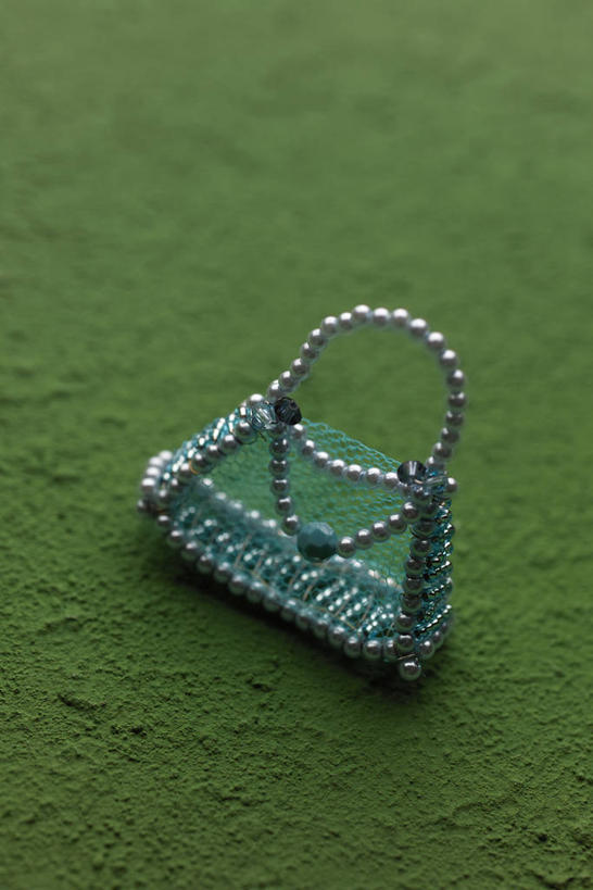 无人,竖图,室内,特写,白天,正面,静物,绿色背景,阴影,反射,影子,一个,绿色,摄影,皮夹子,钱包,影棚,单个,零钱包,皮夹,彩图,影棚拍摄,拍摄