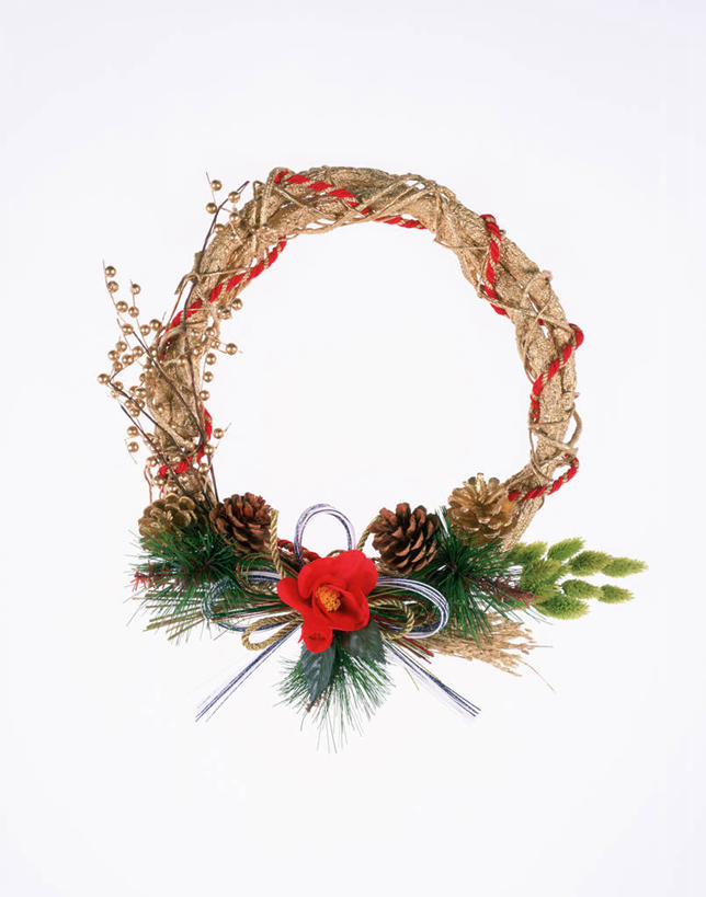 无人,竖图,室内,特写,白天,白色背景,正面,节日,庆祝,装饰,盛开,花环,丝绸,丝带,缎带,花蕾,文化,绸带,花,花瓣,花朵,鲜花,花苞,花蕊,庆典,摄影,影棚,纪念,华丽,修饰,点缀,衬托,美观,雅致,雅观,彩图,影棚拍摄,拍摄,日本新年