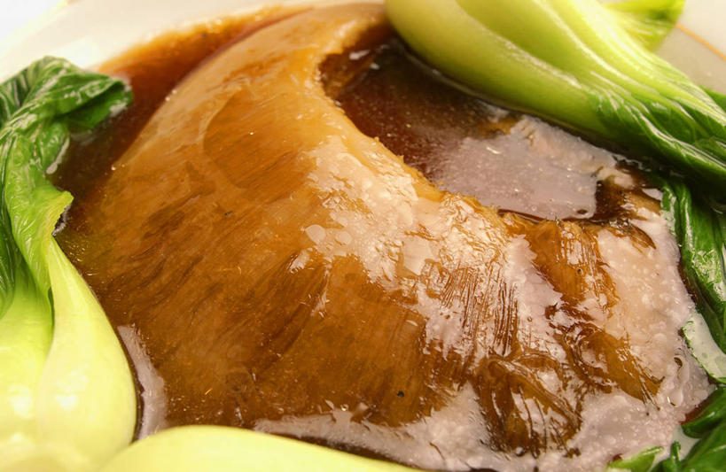 无人,横图,俯视,室内,特写,白天,蔬菜,阴影,朦胧,模糊,新鲜,反射,影子,青菜,调料,酱料,酱汁,佐料,食品,调味品,调味料,酱,食物,有机食品,绿色食品,鱼翅,小白菜,不结球白菜,鲛鲨翅,鲛鱼翅,金丝菜,沙鱼翅,鲨鱼翅,鲨鱼鳍,彩图,高角度拍摄