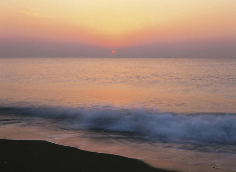 无人,横图,室外,白天,正面,旅游,度假,日出,海浪,海洋,美景,沙滩,水,太阳,神奈川,日本,亚洲,飞溅,溅,沙子,液体,海岸,景观,浪花,水滴,朝霞,晨曦,黎明,沙地,神奈川县,娱乐,水珠,阳光,自然,海水,享受,休闲,景色,放松,喷洒,自然风光,海景,东亚,本州,关东地方,本州岛,日本国,大海,风浪,海,海水的波动,海滩,近岸浪,涌浪,朝阳,彩图,卯时,破晓,日始,小田原