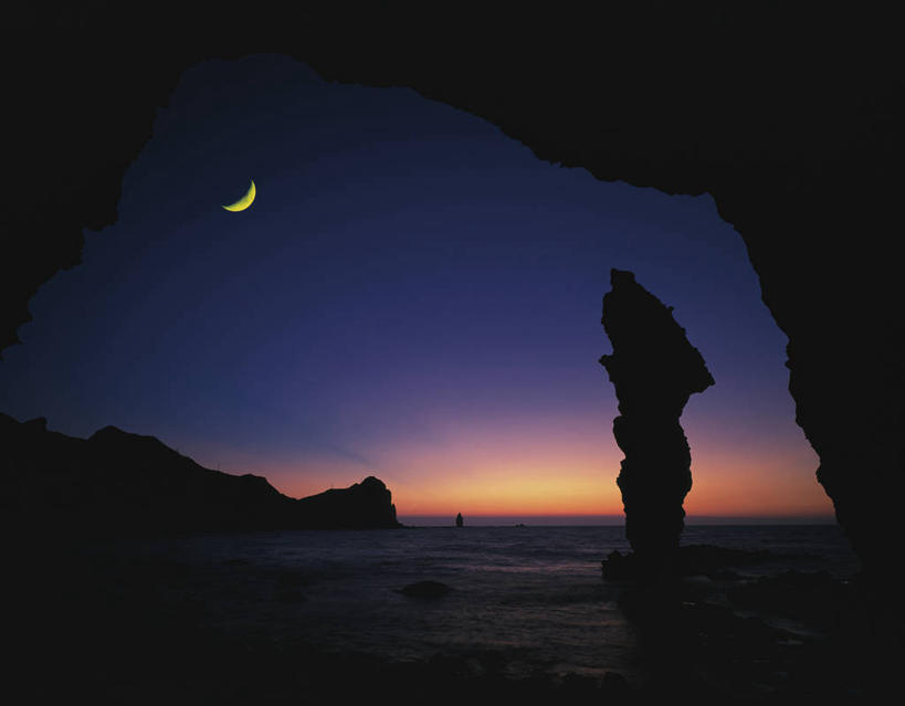 无人,横图,室外,白天,仰视,海浪,海洋,石头,美景,日落,沙滩,山,山脉,北海道,日本,亚洲,沙子,石子,海岸,景观,浪花,山峰,晚霞,霞光,月亮,落日,沙地,山峦,月光,背光,自然,海水,黄昏,群山,景色,彩霞,明亮,自然风光,逆光,海景,东亚,日本国,北海道地方,北海道岛,皎洁,夕照,薄暮,大海,风浪,海,海水的波动,海滩,近岸浪,石块,岩石,涌浪,夕阳,彩图,低角度拍摄,傍晚,后志综合振兴局,振兴局,积丹郡,斜阳,神威岬