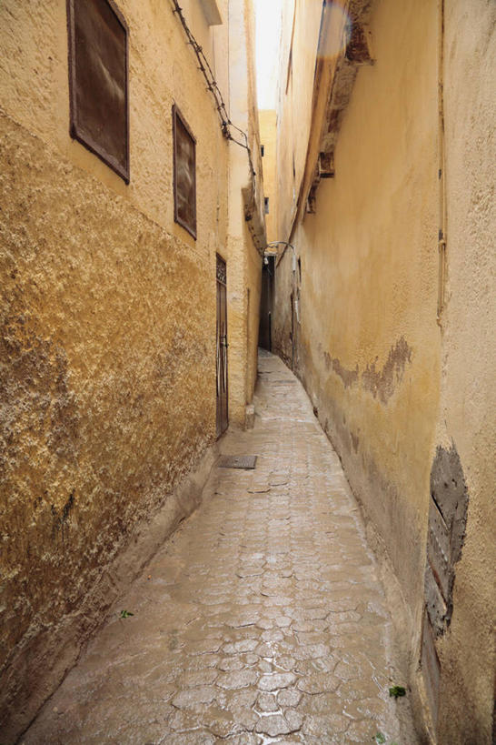 无人,家,竖图,室外,白天,正面,度假,美景,窗户,城市风光,城市,非洲,摩洛哥,房屋,墙,屋子,景观,公寓,小巷,娱乐,洋房,楼房,弄堂,玻璃窗,墙壁,墙面,住宅,巷子,天空,天,享受,休闲,景色,放松,阿非利加洲,摩洛哥王国,菲斯,彩图,房子