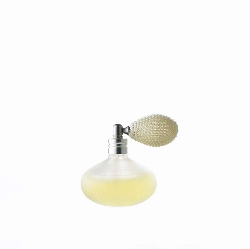 无人,横图,室内,特写,白天,白色背景,正面,时尚,静物,芳香,香气,玻璃制品,一个,玻璃瓶,瓶子,品味,香水,摄影,影棚,单个,优雅,气味,高雅,芬芳,除臭,彩图,影棚拍摄,拍摄