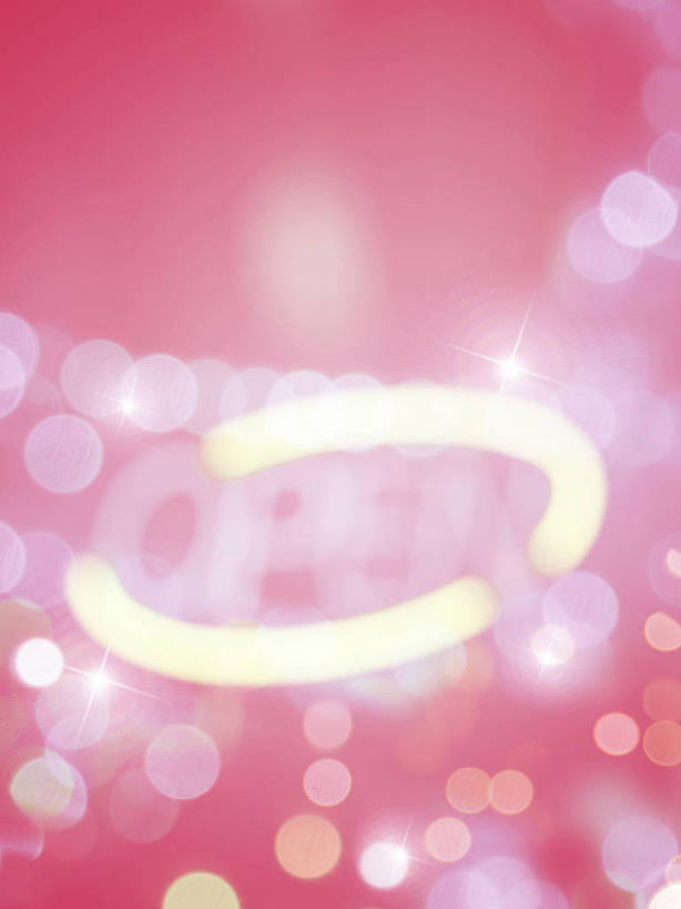 无人,竖图,室内,特写,白天,正面,照明,阴影,粉色背景,朦胧,模糊,光线,彩灯,影子,灯光,灯,灯具,摄影,花灯,影棚,照亮,照明设备,圣诞灯,彩图,影棚拍摄,拍摄