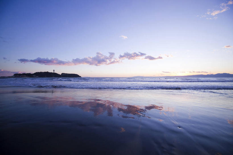 无人,横图,室外,白天,正面,旅游,度假,岛屿,海浪,海洋,美景,日落,神奈川,日本,亚洲,阴影,光线,影子,岛,景观,浪花,水平线,晚霞,霞光,云,云朵,落日,辽阔,海平线,神奈川县,背光,云彩,娱乐,白云,阳光,自然,海水,黄昏,享受,休闲,广阔,景色,彩霞,放松,一望无际,自然风光,逆光,海景,东亚,本州,关东地方,本州岛,日本国,江之岛,藤泽,藤泽市,无边无际,一马平川,夕照,薄暮,大海,风浪,海,海水的波动,近岸浪,列岛,群岛,涌浪,诸岛,夕阳,彩图,傍晚,水天相接,水天一线,斜阳