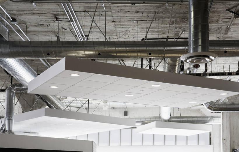 无人,办公室,横图,室内,白天,正面,建材,天花板,金属制品,阴影,反射,金属,影子,建筑材料,铝,彩图,延性,展性,轻金属