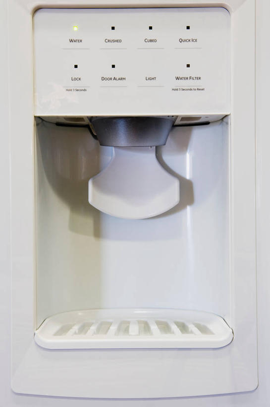 无人,竖图,室内,特写,白天,正面,静物,阴影,反射,电器,影子,一个,单个,家电,家用电器,饮水机,彩图