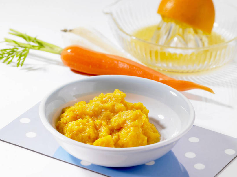 无人,横图,俯视,室内,特写,白天,白色背景,玉米,植物,餐桌,桌子,柑橘,蔬菜,水果,玻璃,阴影,朦胧,模糊,新鲜,反射,棒子,影子,陶瓷,玉蜀黍,生食,食品,果实,草药,药草,陶瓷制品,营养,榨汁机,蔬果,中药,玻璃制品,食物,两个,容器,碗,橙色,摄影,有机食品,绿色食品,影棚,餐台,储藏,苞米,储存,苞芦,药材,中草药,苞谷,中药材,本草,手动榨汁机,防风草,包谷,大蜀黍,番麦,薏米包,玉高粱,玉麦,珍珠米,养分,四方茎,土防风,橘子,桔子,橙子,橙,彩图,高角度拍摄,影棚拍摄,拍摄,婴儿食物,贮存