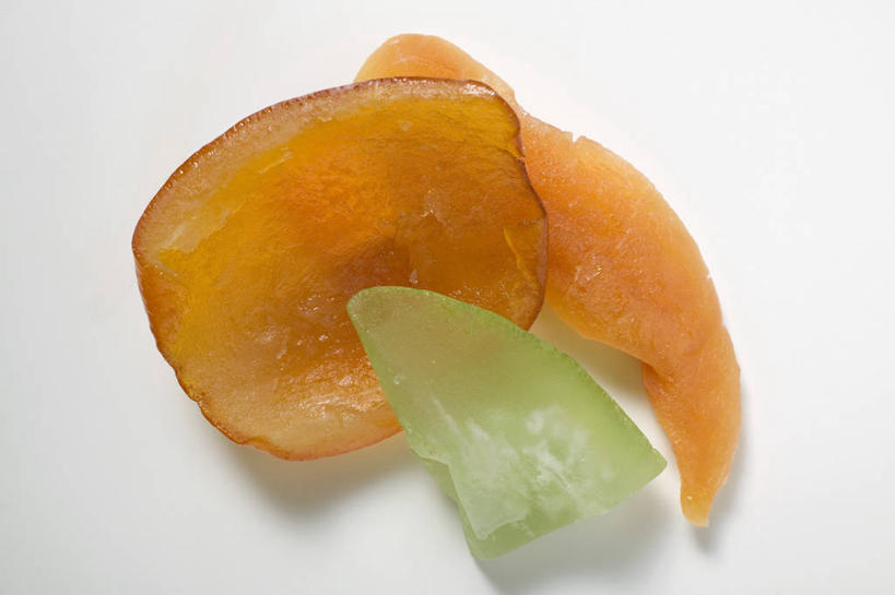 无人,横图,俯视,室内,特写,白天,白色背景,餐桌,桌子,水果,阴影,新鲜,反射,影子,生食,食品,果实,食物,腌制,甜食,摄影,蜜饯,有机食品,绿色食品,影棚,餐台,果脯,彩图,高角度拍摄,影棚拍摄,拍摄