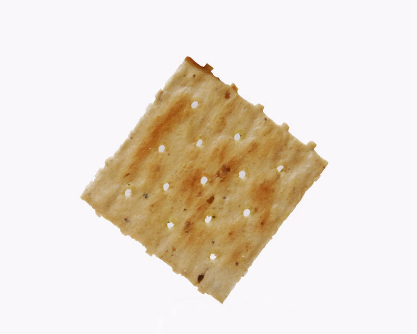 点心,无人,横图,俯视,室内,特写,白天,白色背景,桌面,桌子,阴影,反射,木制,影子,食品,食物,木制品,饼干,零食,摄影,影棚,苏打饼干,彩图,高角度拍摄,影棚拍摄,拍摄