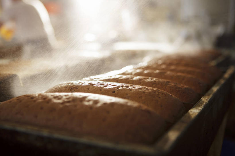 点心,面包,无人,横图,俯视,室内,特写,白天,水,雾,沸腾,朦胧,模糊,蒸汽,液体,水滴,食品,面点,水蒸气,雾气,食物,糕点,气体,下降,降落,蒸发,降低,下跌,下落,彩图,高角度拍摄