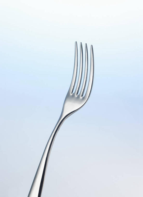 无人,竖图,俯视,室内,特写,白天,静物,餐具,金属制品,一把,阴影,反射,金属,叉子,影子,摄影,影棚,餐叉,进餐用具,彩图,高角度拍摄,影棚拍摄,拍摄