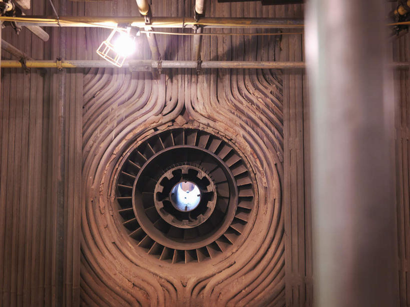 无人,工厂,横图,室内,白天,正面,照明,阴影,光线,影子,支架,灯光,吊灯,架子,脚手架,灯,施工,灯具,支撑,照亮,固定,照明设备,熔炉,彩图,工地,制造厂,稳固