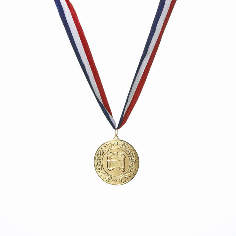 无人,横图,室内,特写,白天,白色背景,正面,成功,胜利,静物,一个,光彩,摄影,影棚,单个,奖牌,荣誉,奖品,铜牌,荣耀,光荣,彩图,影棚拍摄,拍摄