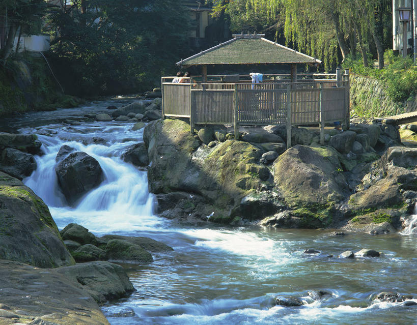 无人,栏杆,横图,室外,白天,正面,旅游,度假,河流,石头,美景,树林,水,植物,静冈县,日本,亚洲,阴影,光线,石子,影子,河水,景观,水流,围栏,娱乐,护栏,树,树木,绿色,小溪,阳光,自然,溪水,享受,休闲,景色,放松,生长,成长,自然风光,东亚,本州,本州岛,日本国,中部地方,静冈,伊豆半岛,石块,岩石,彩图,伊豆市,修善寺温泉