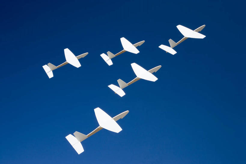 无人,横图,室内,特写,白天,正面,飞机,静物,蓝色背景,艺术,折纸,纸艺,手工艺品,文化,白色,纸制品,工艺品,摄影,影棚,纸飞机,高雅,五架,工艺折纸,自信心,品位,彩图,影棚拍摄,拍摄