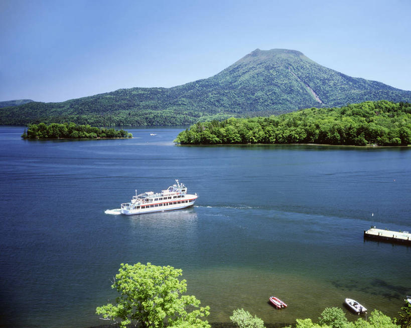 无人,公园,横图,室外,白天,正面,旅游,度假,美景,树林,植物,轮船,船,北海道,日本,阴影,波纹,飞溅,溅,光线,液体,影子,景观,水滴,娱乐,水珠,树,树木,蓝色,绿色,蓝天,水纹,天空,阳光,自然,船尾波,交通工具,波浪,天,享受,休闲,景色,放松,生长,晴朗,成长,国家公园,喷洒,自然风光,载具,东亚,万里无云,日本国,北海道地方,北海道岛,阿寒湖,阿寒国家公园,晴空,晴空万里,彩图,阿寒国立公园