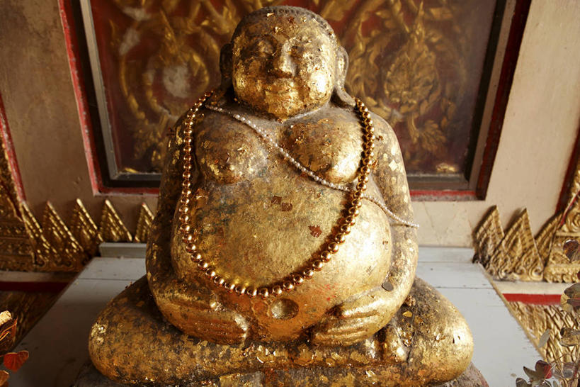 无人,寺庙,横图,室内,白天,正面,旅游,度假,名胜古迹,标志建筑,地标,建筑,雕塑,泰国,亚洲,节日,遗迹,艺术,装饰,雕刻,雕像,古迹,文化,文物,娱乐,建设,古建筑,大城,工艺品,庙宇,祈祷,享受,休闲,健康,旅游胜地,放松,许愿,宗教,东南亚,佛教,信仰,纪念,祈求,美术,主题,陈列,古文明,念珠,泰王国,功能,美学,释教,阿育他耶府,大城府,念佛珠,数珠,诵珠,平安,彩图,庙,寺