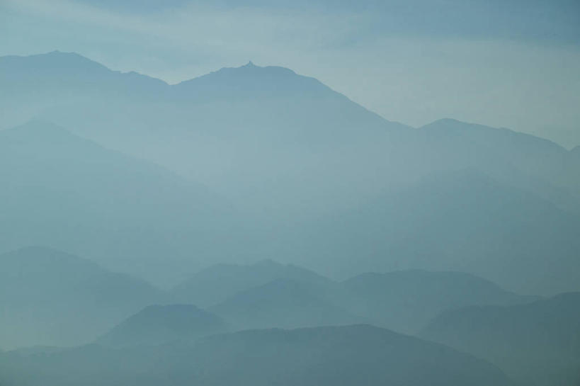 无人,横图,室外,白天,正面,旅游,度假,美景,山,山脉,雾,日本,亚洲,朦胧,模糊,景观,山峰,山峦,娱乐,自然,群山,享受,休闲,景色,放松,连绵,迷雾,绵延,自然风光,东亚,本州,本州岛,日本国,中部地方,山梨,山梨县,联贯,大雾,彩图,南阿尔卑斯市
