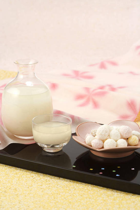 无人,竖图,俯视,室内,特写,白天,玻璃,阴影,节日,庆祝,反射,影子,陶瓷,食品,糖,糖果,甜点,甜品,陶瓷制品,软糖,文化,玻璃制品,食物,容器,碗,甜食,庆典,摄影,影棚,纪念,储藏,储存,女儿节,彩图,高角度拍摄,影棚拍摄,拍摄,雏祭,上巳,贮存