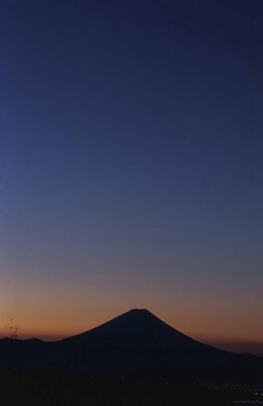 无人,公园,竖图,室外,白天,正面,旅游,度假,美景,日落,山,雪,雪山,大雪,长野县,日本,亚洲,冰,积雪,景观,山峰,晚霞,霞光,雪景,冬季,冬天,落日,山峦,背光,娱乐,蓝色,蓝天,天空,自然,黄昏,天,享受,休闲,景色,彩霞,放松,寒冷,冰冷,自然风光,逆光,东亚,本州,本州岛,日本国,中部地方,山梨,山梨县,长野,严寒,冰凉,酷寒,凛冽,凛凛,极冷,夕照,薄暮,夕阳,彩图,傍晚,国定公园,八岳中信高原国定公园,斜阳