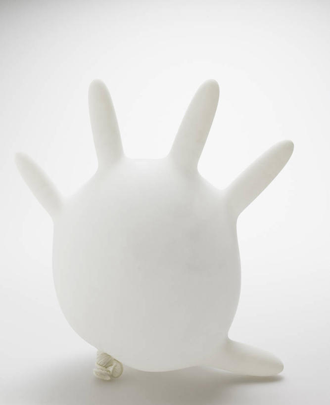 无人,竖图,室内,特写,白天,白色背景,正面,静物,阴影,反射,影子,一个,白色,手套,橡胶,摄影,影棚,单个,橡胶手套,橡胶制品,医用手套,彩图,影棚拍摄,拍摄