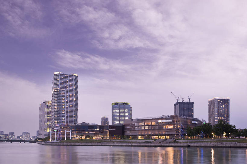 无人,高楼大厦,横图,室外,白天,正面,度假,海浪,海洋,美景,日落,城市风光,城市,大厦,建筑,摩天大楼,东京,日本,亚洲,景观,浪花,晚霞,霞光,云,云朵,落日,建筑群,江东区,云彩,娱乐,建设,蓝色,白云,倒影,蓝天,天空,海水,黄昏,天,享受,休闲,景色,彩霞,放松,晴朗,倒映,海景,东亚,本州,关东地方,本州岛,日本国,东京都,夕照,反照,薄暮,大海,风浪,海,海水的波动,近岸浪,涌浪,晴空,夕阳,彩图,傍晚,大楼,高层建筑,高楼,摩天楼,丰洲,斜阳