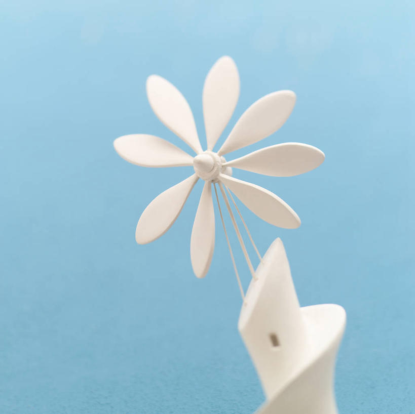 无人,横图,室内,特写,白天,正面,快乐,自由,幸福,静物,风车,玩具,阴影,蓝色背景,反射,影子,娱乐,一个,白色,休闲,喜庆,活力,摄影,影棚,单个,希望,吉祥,象征,和平,梦想,忠诚,进取,灵动,勇敢,勤奋,团结,幸运,彩图,影棚拍摄,拍摄