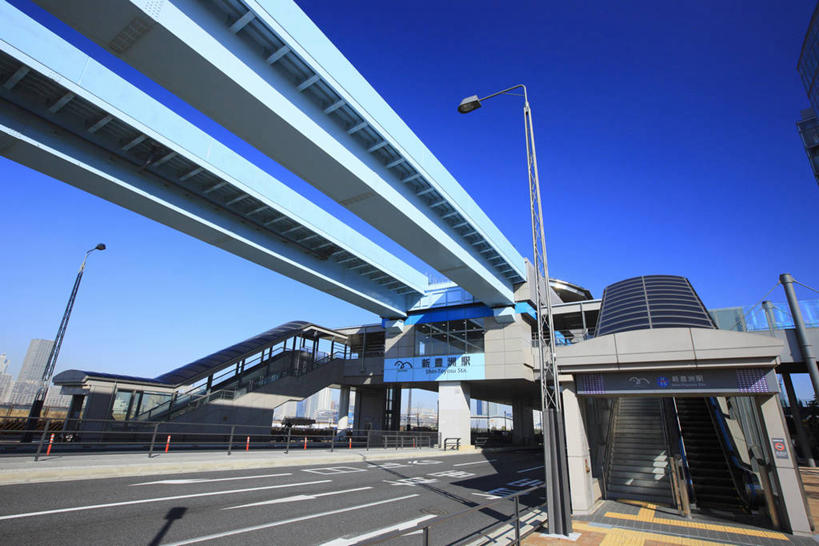 无人,横图,室外,白天,仰视,度假,美景,城市风光,城市,大桥,道路,路,桥梁,铁路,公路,车站,东京,日本,亚洲,阴影,光线,影子,景观,高架,桥,分界线,轨道,停车线,站台,交通,铁轨,百合海鸥号,江东区,娱乐,月台,蓝色,蓝天,天空,阳光,天,享受,休闲,景色,放松,运输,晴朗,车行道,车行道分界线,标线,高架桥,东亚,车行线,高架道路,跨线桥,本州,万里无云,关东地方,本州岛,日本国,东京都,晴空,晴空万里,马路,彩图,低角度拍摄,丰洲,丰洲站,百合鸥号,临海线