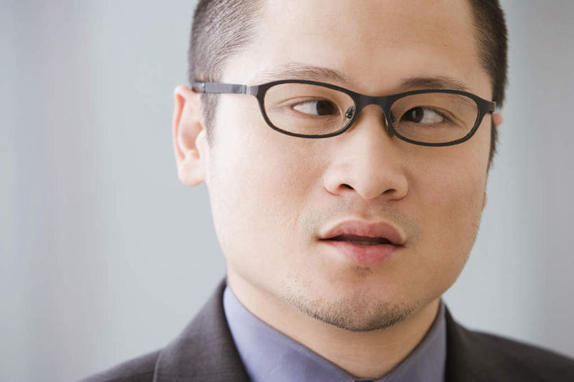 东方人,脸,头,眼睛,脸颊,一个人,商务人士,商务男性,横图,室内,特写,白天,正面,衬衫,亚洲,瞳孔,仅一个男性,仅一个人,仅一个中年男性,一副,套装,眼镜,注视,黄种人,肩膀,观察,看,眼部,摄影,影棚,观看,斗鸡眼,察看,关注,商务装,近视眼镜,工薪阶层,对眼,内斜,男人,男性,中年男性,亚洲人,头部,脸部,脸蛋,面部,眼,白领,上班族,半身,彩图,影棚拍摄,衬衣,拍摄