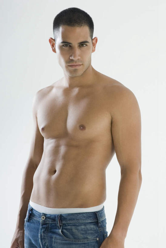 西方人,肌肉,健壮,一个人,站,竖图,室内,白天,白色背景,正面,欧洲,欧洲人,仅一个男性,仅一个人,阴影,裤子,反射,影子,注视,牛仔裤,漂亮,裸露,仅一个年轻男性,观察,看,站着,健康,活力,力量,摄影,影棚,观看,青春,察看,强壮,关注,裸,男人,男性,年轻男性,白种人,站立,半身,彩图,影棚拍摄,拍摄,俊秀,英俊