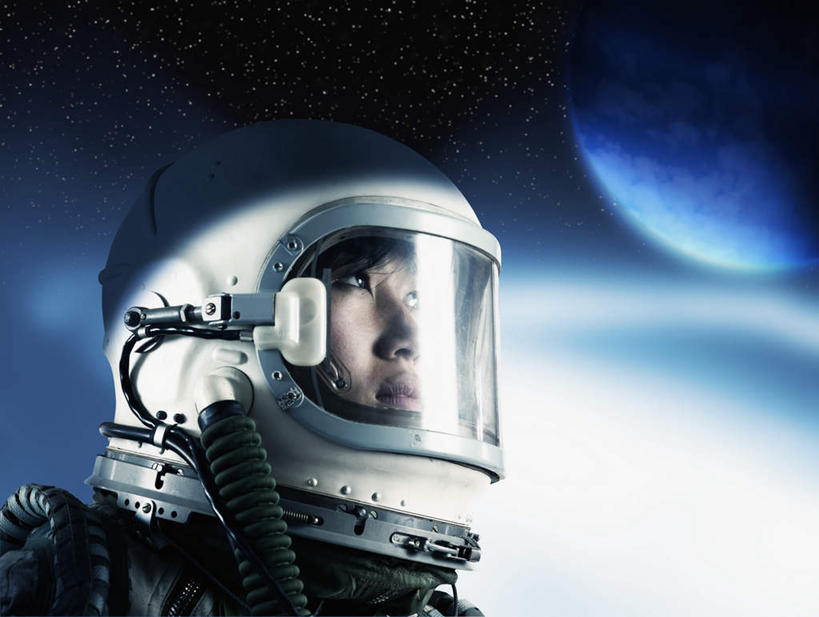 东方人,脸,头,脸颊,一个人,无人,宇航员,走,横图,室内,白天,正面,探险,神秘,数码,宇宙,科技,帽子,亚洲,仅一个年轻女性,仅一个女性,仅一个人,阴影,宇航服,飞船,光线,科学,太空,太空船,网络,星球,头盔,光,星云,高光,几何,计算机图形,合成,注视,黄种人,肩膀,行走,自然,安全帽,观察,看,行星,探索,太阳系,星系,观看,发现,电脑合成图,数码合成图,火星,天体,察看,太空服,合成图,关注,宇宙飞船,星体,天文学,外太空,写实,具体,具象,八大行星,荧惑星,年轻女性,女人,女性,亚洲人,头部,脸部,脸蛋,面部,步行,走路,半身,彩图