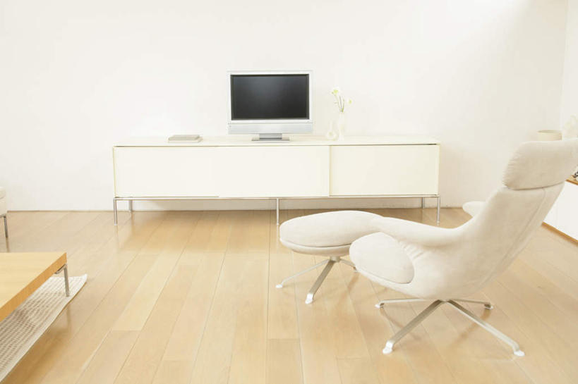 无人,家,客厅,横图,室内,白天,正面,别墅,地板,家具,沙发,装修,桌子,建筑,电视,欧式,阴影,装饰,反射,木制,影子,房屋,墙,屋子,公寓,地面,豪华,茶几,建设,现代,装潢,洋房,楼房,木地板,墙壁,墙面,住宅,木制品,室内装潢,样板房,明亮,起居室,舒适,家居装潢,彩电,房屋设计,地中海风格,古典风格,简约风格,布艺沙发,室内设计,宽敞,样板房装潢,彩色电视机,显像管屏,显像管屏幕,客堂,设计,电视机,彩图,房子