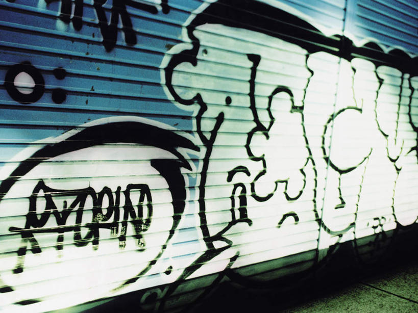 无人,横图,室外,白天,正面,抽象,度假,绘画,美景,门,城市风光,城市,金属制品,东京,日本,亚洲,艺术,金属,英文,标志,彩绘,图案,文字,字符,字母,景观,艺术品,古典,凌乱,文化,娱乐,标识,蓝色,白色,黑色,工艺品,门框,品味,享受,休闲,概念,景色,放松,卷帘门,英文字母,美术,混乱,高雅,东亚,本州,关东地方,本州岛,日本国,东京都,美学,纷乱,缭乱,庞杂,图文,彩图,涂鸦