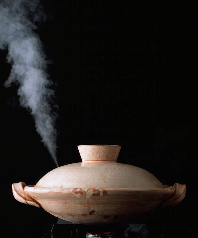 无人,竖图,室内,特写,白天,正面,烹饪,雾,静物,厨具,沸腾,黑色背景,蒸汽,盖子,锅子,陶瓷,褐色,锅盖,陶瓷制品,水蒸气,锅,一个,摄影,影棚,单个,锅具,烹饪用具,蒸发,烹调用具,烹调,彩图,影棚拍摄,拍摄