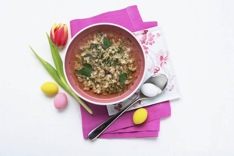 面食,面条,无人,横图,俯视,室内,特写,白天,白色背景,爱情,餐桌,桌子,郁金香,蔬菜,叶子,复活节,阴影,节日,庆祝,新鲜,盛开,反射,布料,影子,陶瓷,蛋,面,肉,牛肉,料理,食品,绿叶,陶瓷制品,祝福,花蕾,布纹,文化,肉类,桌布,花,花瓣,花朵,鲜花,食物,紫色,餐巾,容器,台布,碗,快餐,花苞,花蕊,庆典,嫩叶,摄影,牛肉面,有机食品,绿色食品,影棚,餐台,纪念,储藏,表白,储存,荣誉,彩蛋,肉食,复活节彩蛋,永恒,叶,叶片,郁香,洋荷花,草麝香,餐桌布,彩图,高角度拍摄,影棚拍摄,拍摄,贮存