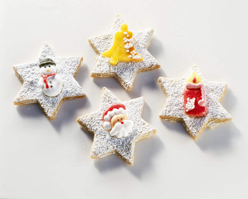 点心,无人,横图,俯视,室内,特写,白天,白色背景,下午茶,植物,圣诞节,阴影,节日,庆祝,反射,六角形,影子,食品,圣诞树,文化,松饼,树,树木,食物,糕点,绿色,自然,庆典,四块,摄影,影棚,生长,成长,纪念,玛芬蛋糕,彩图,高角度拍摄,影棚拍摄,拍摄