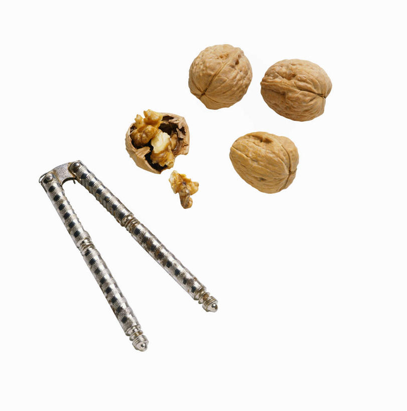 无人,竖图,俯视,室内,特写,白天,白色背景,工具,钳子,坚果,一个,干果,摄影,影棚,单个,无名子,开心果,五金,核桃钳,胡桃钳,胡棒子,绿仁果,胡桃夹,彩图,高角度拍摄,影棚拍摄,拍摄